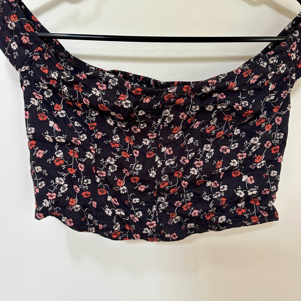 Urban Outfitters Black Floral Off-Shoulder Crop Top, Size Small